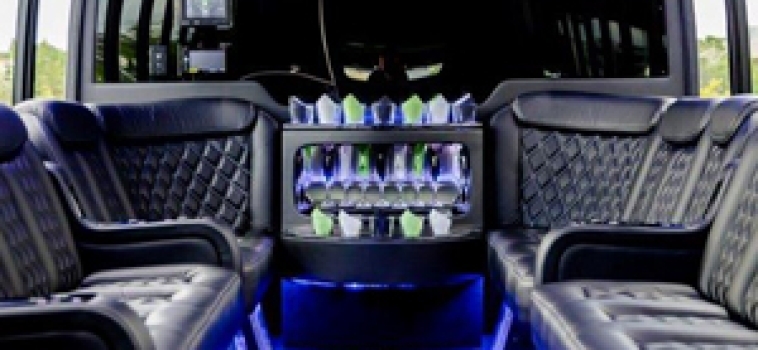 Luxury Limo Hawaii